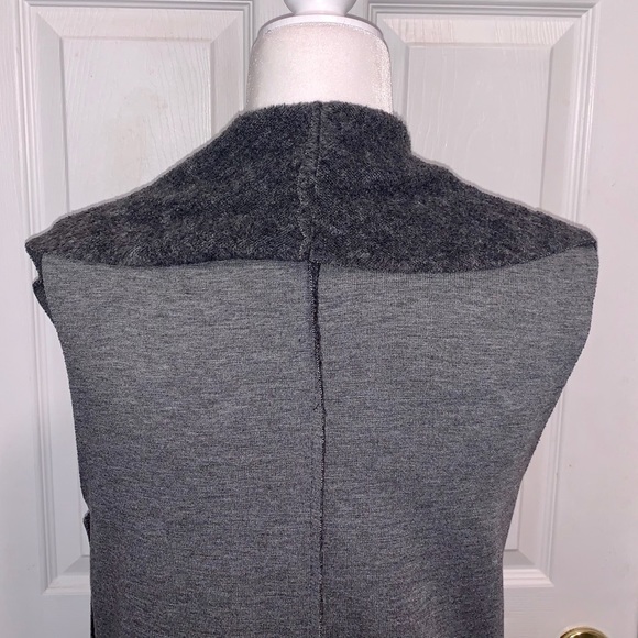 Altar’d State Gray Lightweight Fleece Vest - Picture 6 of 13